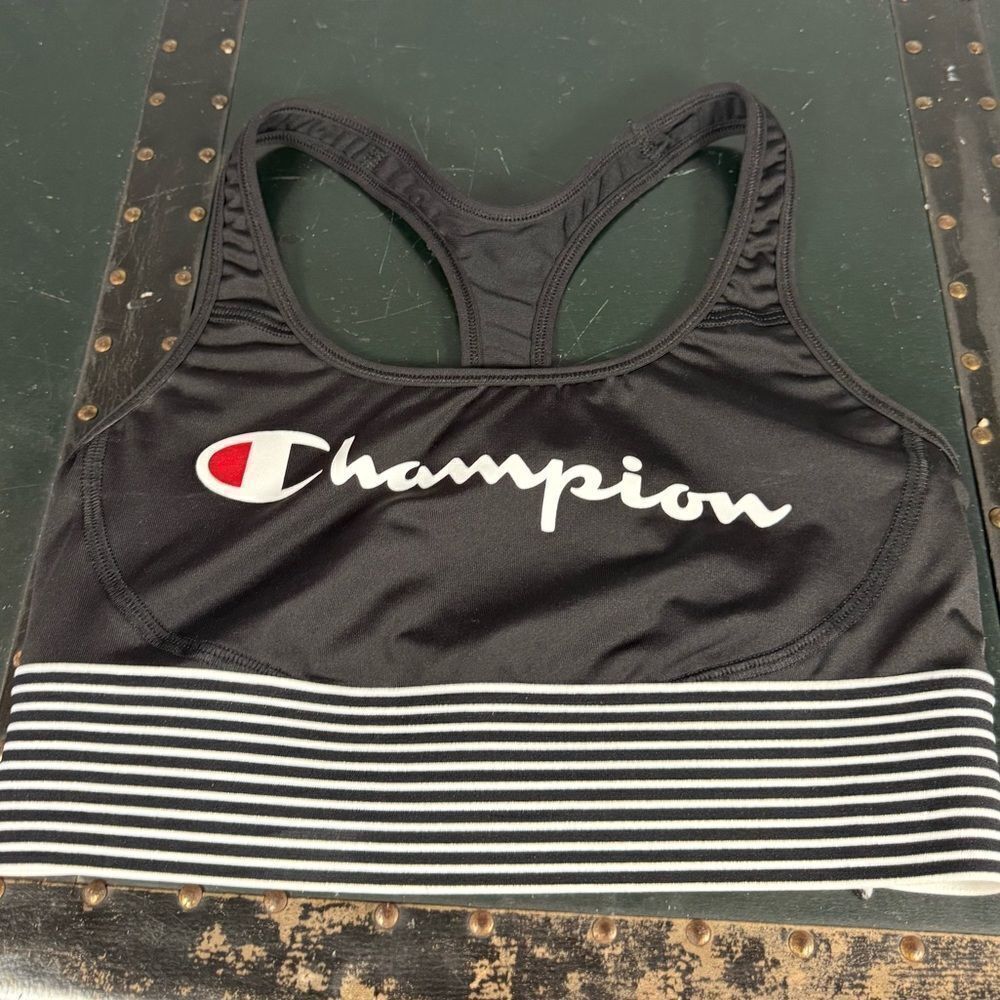 NEW CHAMPION Sz S The Absolute Workout Longline Medium Impact Sports Bra B125LG